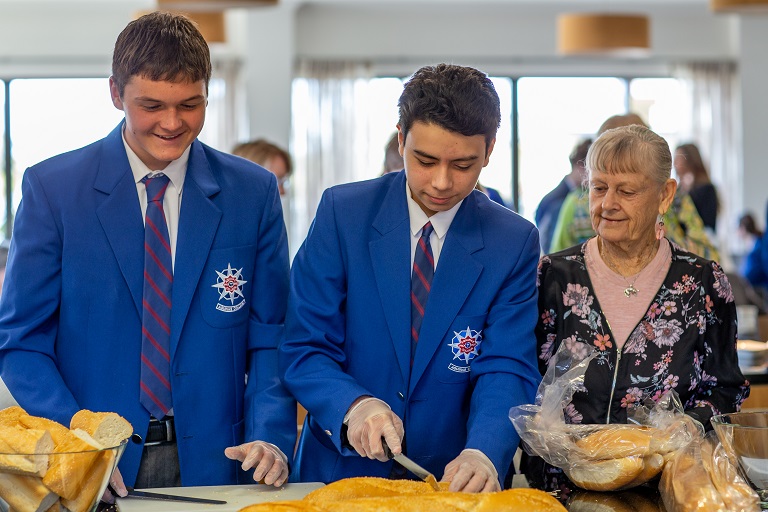 Students helping at the canteen.